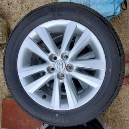 WISH(ウィッシュ)20系純正アルミタイヤ