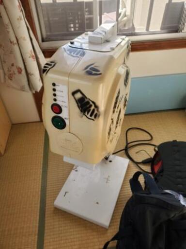 アイスクリームメーカー