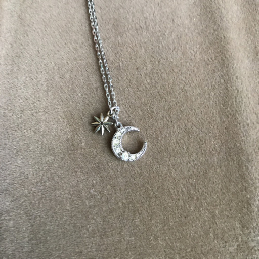 ANNA SUIのネックレス！美品です。