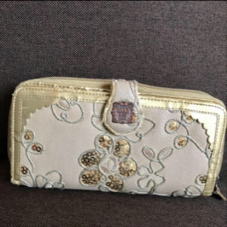 ANNA SUI 長財布の画像