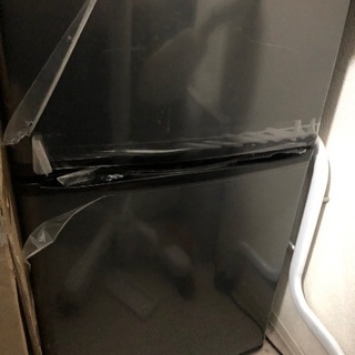 だいぶ新しい！冷蔵庫 小型 一人暮らし 90L 2ドア冷蔵庫 新...