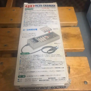 1/10フェラーリ458ボディ&タミヤ・カドニカ電池8本専用充電器セットの画像