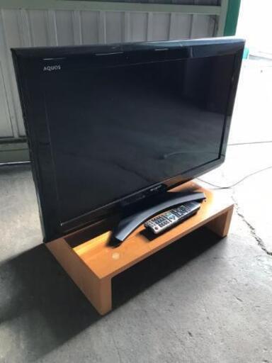 取引中☆シャープAQUOS32型液晶テレビ2011年製☆