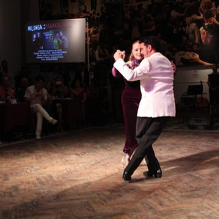 サロンタンゴ ダンス教室の画像