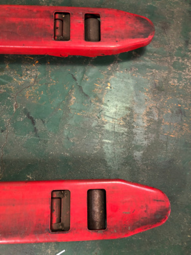 ハンドクリーフト金曜日まで引き取り希望です。