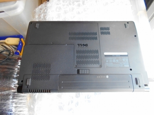 Core i7 Dell Studio 1558 レッド