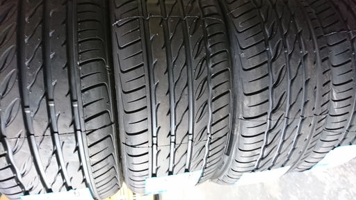 215/45R17　交換工賃込み39600円～　数量限定！タイヤの購入は値上げ前に是非！