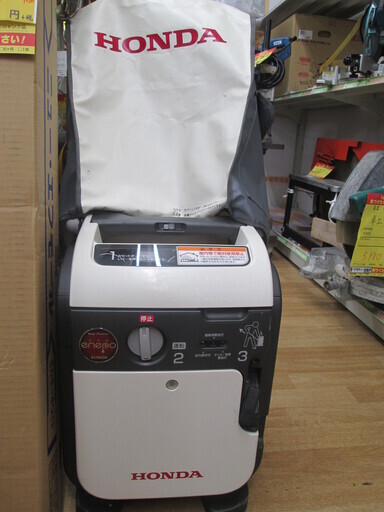 ホンダ　ガス発電機　EU9iGB　中古品