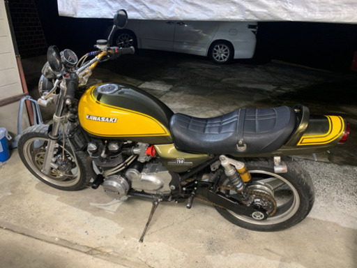 ゼファー750 カスタム多数　エンジン好調　不具合無し