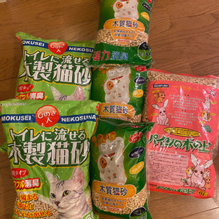 猫砂　小動物用ペット砂の画像