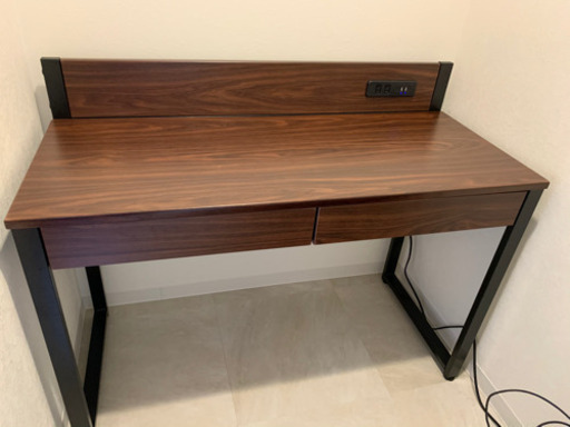 美品　引取希望　デスク 幅110 奥行45cm 机 引き出し　コンセント　USB