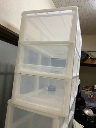 衣装ケース　プラスチック　三段　中古^_^