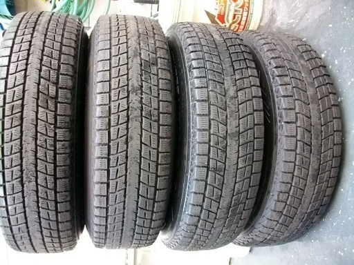 ハイエース195/80R15 96Q スタッドレスタイヤ　アルミホイールセット DUNLOP WINTERMAXX SJ8　