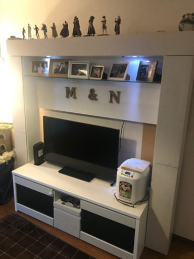 引越しの為安く売ります。テレビとテレビ台セット