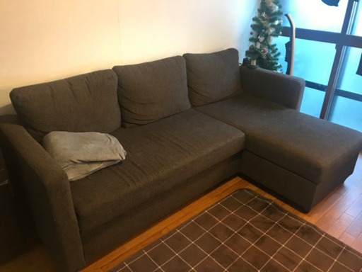 引越しの為に売ります。