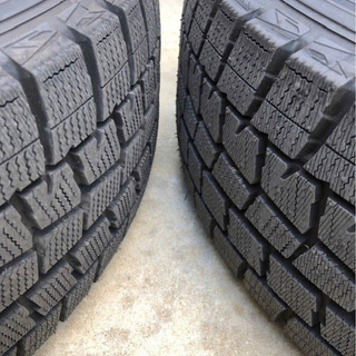 スタッドレスタイヤ&ホイール 215/60R16 DUNLOP WINTER MAXXの画像