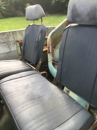 マニア向け！FJ40 シート