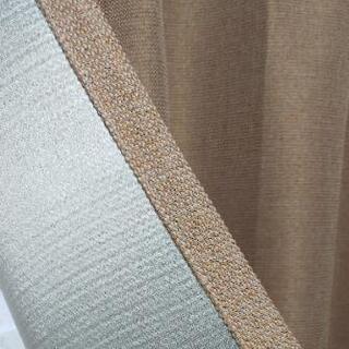 決まりました）遮光カーテン オレンジブラウン 100×135cm 2枚組の画像