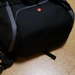 涙の値下げ！！【ほぼ新品】【新品の6割引】カメラバッグ リュック Manfrotto  MB MA-BP-TRV

の画像