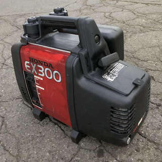 整備済 非常時等に ホンダ 300W 外部タンク付 防音 小型軽...