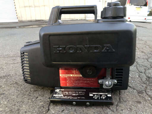 整備済 非常時等に ホンダ 300W 外部タンク付 防音 小型軽量 34.4cc インバーター 発電機 EX300　50Hz 現物確認 OK 初期不良対応可能