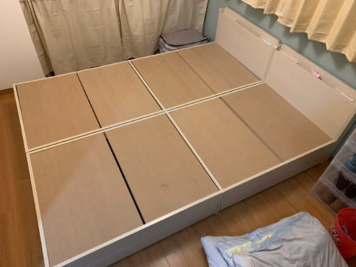 美品　格安　コンセント引き出し付きクイーンサイズベッドマットレスセット