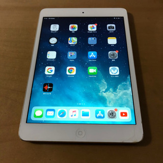 iPad mini2 ドコモ 画面端少し割れてます。