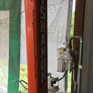 トラバーリフト　250ｋｇ　手動のフォークリフトです