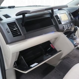 ★キャプテンシートが意外と便利ＭＰＶ★の画像