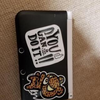 Nintendo　3DSLLの画像