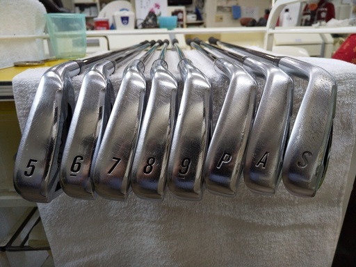アイアン。パター。ドライバー中古売ります