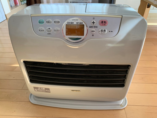 コロナ　ファンヒーター　石油ストーブ