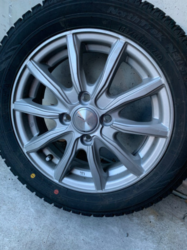 スタッドレス、ホイール付き　155.65.14