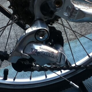 自転車パーツ一式の画像