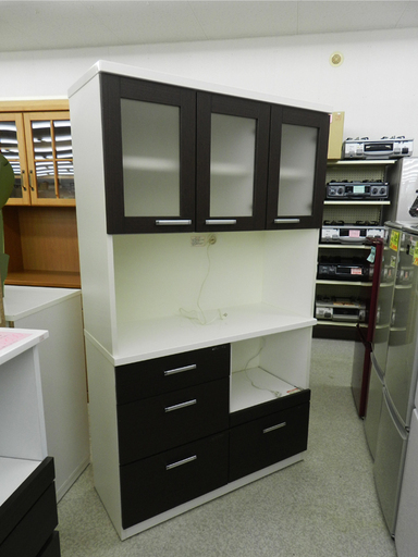 ニトリ レンジボード【NITORI】キッチン収納 レンジ台 茶色系×白 エナメル天板 ☆ PayPay(ペイペイ)決済可能 ☆ 札幌市 北区 屯田