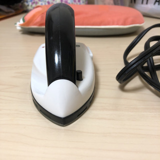 ミニアイロン　アイロンミトン付きの画像