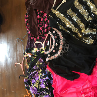 社交ダンスのドレスの画像