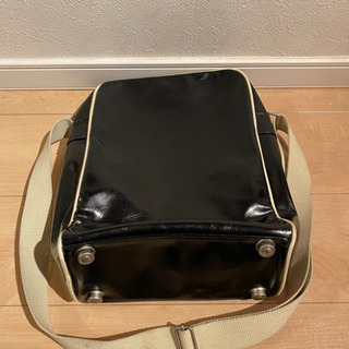 【値下げ】フレッドペリー　ショルダーバッグ　引き取り希望の画像