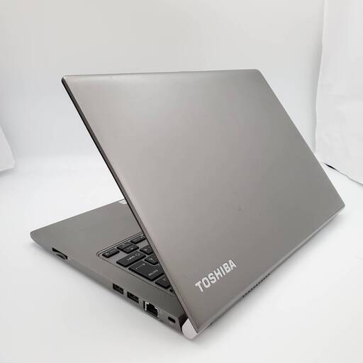 東芝  Corei5  SSD128GB メモリ 8GB ノートパソコン マウス付き