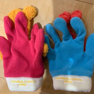 手袋 セサミストリート女性 子供 USJ 新品 未使用の画像