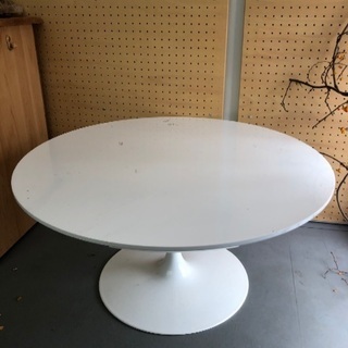 SWITCH ローテーブル　ホワイト　円テーブルの画像