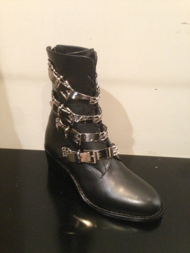 入手困難 CHRISTIAN DADAクリスチャンダダ プレートチェーン付ブーツ
