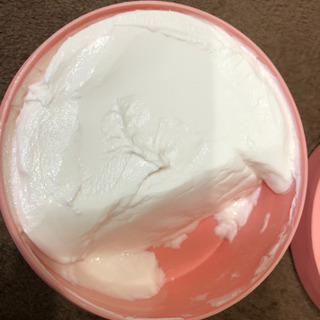 THE BODY SHOP ピンクグレープフルーツ　ボディバターの画像
