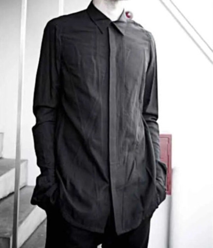 JULIUS NILSシームドシャツユリウス ニルズ