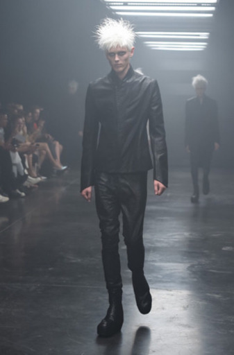 JULIUS ユリウス エンボス加工ストレッチジャケットα