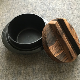 鉄製　釜鍋　【釜飯やお米の炊飯に！】