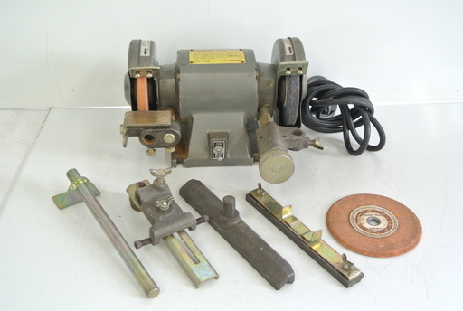 電動工具 リョービの研磨機 ケンマー 付属品多数 Ｇ-5　中古　大工道具　DIY