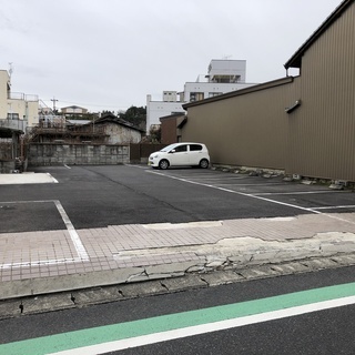 ★中津川駅から徒歩約5分の月極駐車場！