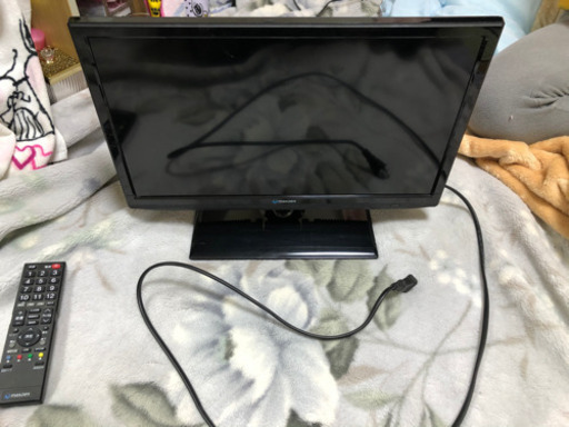 19型テレビ　アンテナ付き (3月上旬まで)