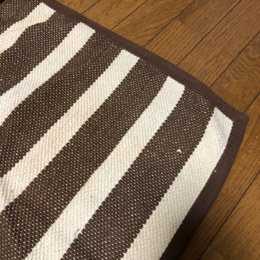 ストライプ　カーペット